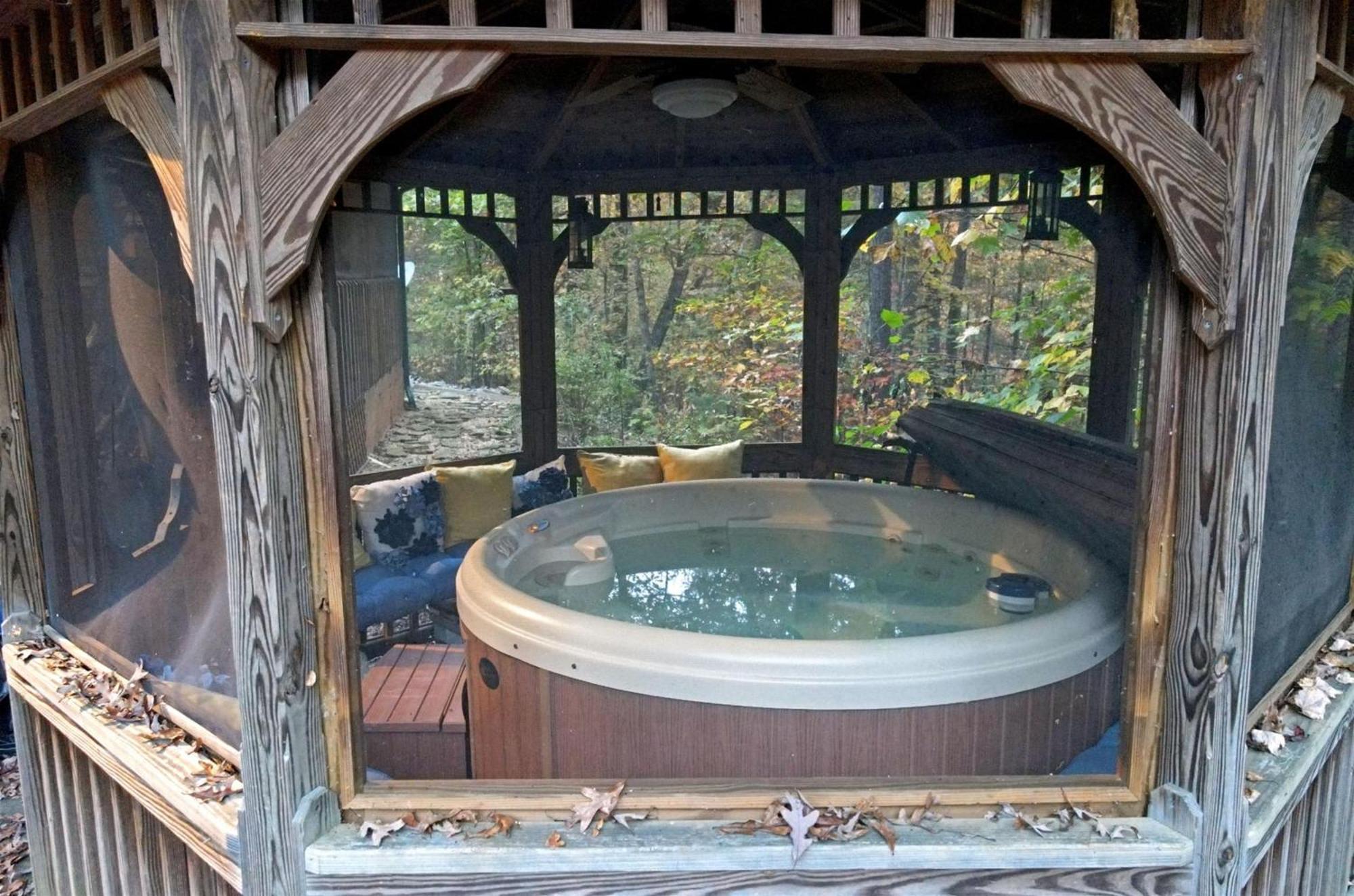 Hawk Haven- Blue Ridge Villa Morganton Exterior photo